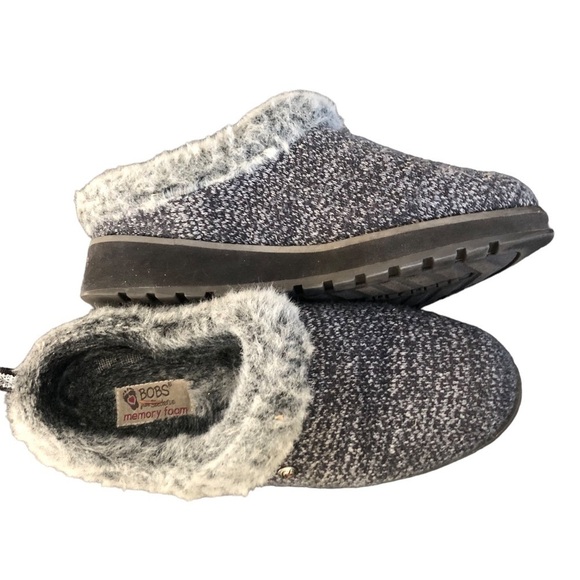 BOBS from Skechers Women's Keepsakes Delight Slipper Sweater Knit Gray Sz. 7.5 - Picture 2 of 7